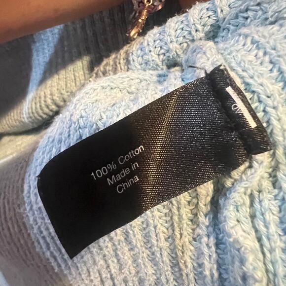 Lane Bryant V-Neck Knit Side Split Sweater size 18/20 - Picture 4 of 10